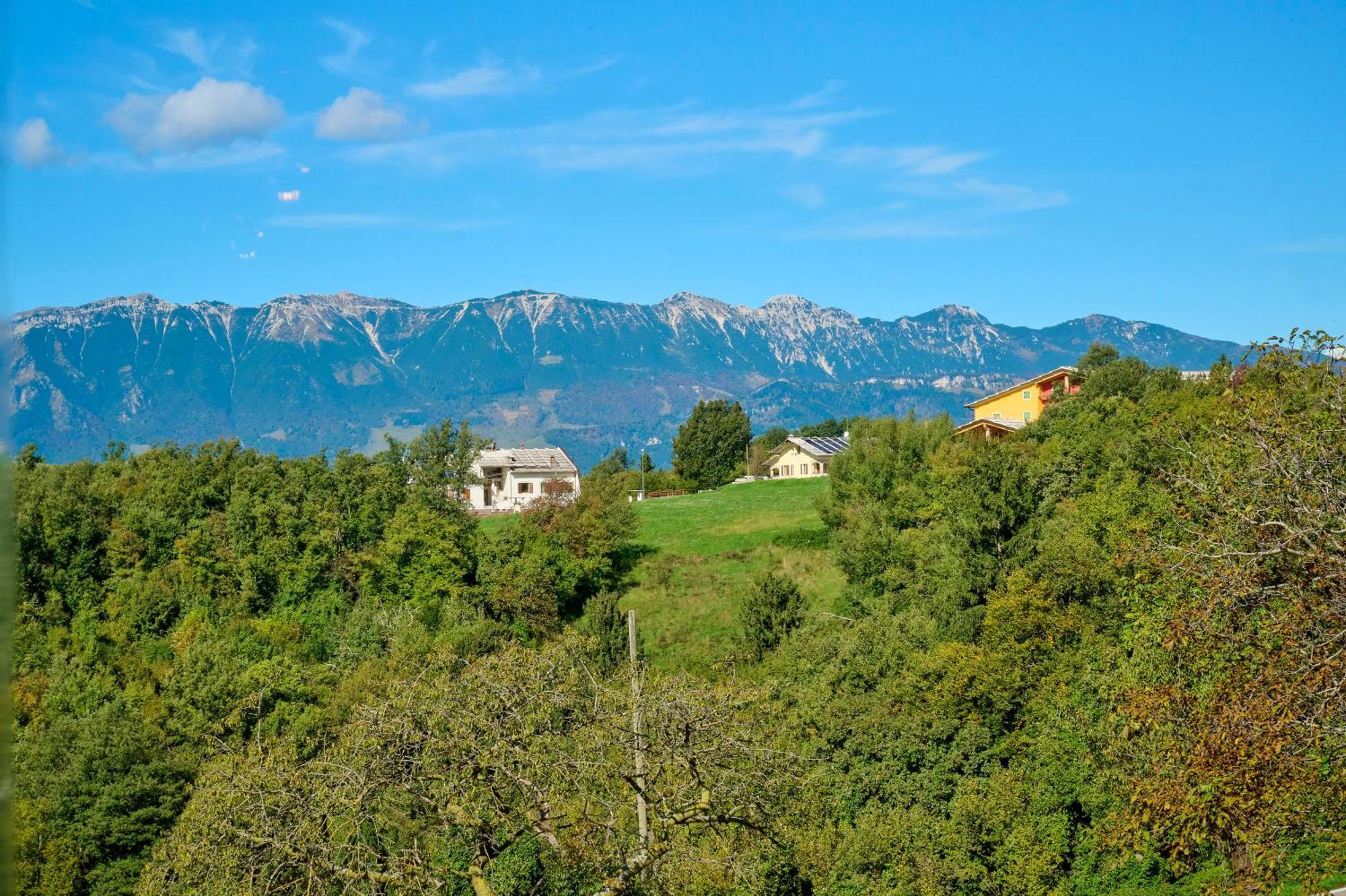 Appartement Dimora Valentina à Sant'Anna d'Alfaedo Extérieur photo